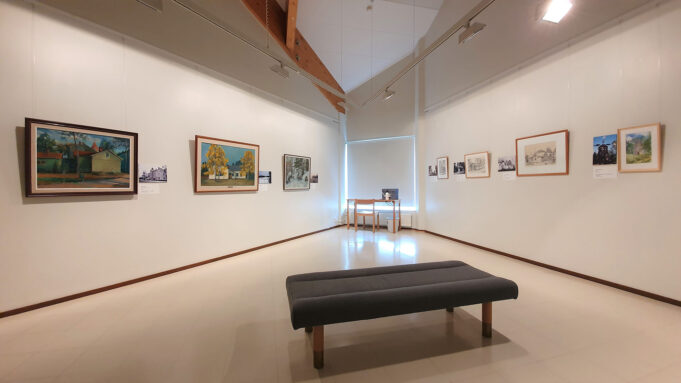 Poikilo-galleria ja näyttely, jossa poimintoja Poikilo-museoiden taidekokoelmista ja valokuvakokoelmista.